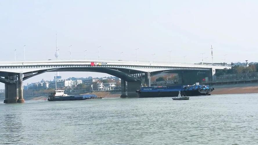 【武汉桥梁限行,武汉桥梁限行规定】-第3张图片