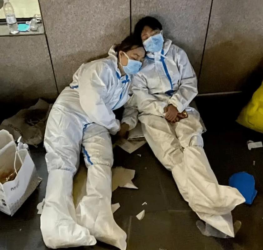 疫情人员图片(疫情人物图片素材高清无水印)-第6张图片