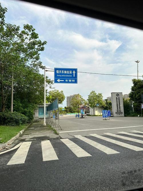 【犀浦限号不,限号了犀浦可以开车吗】