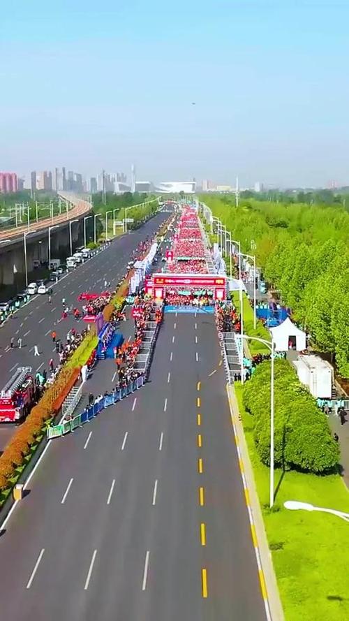 【郑开马拉松限行,2021郑开马拉松几点开跑】-第2张图片 【郑开马拉松限行,2021郑开马拉松几点开跑】-第2张图片